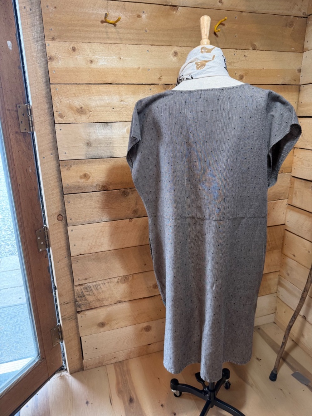Tunic - Picture 2 of 3